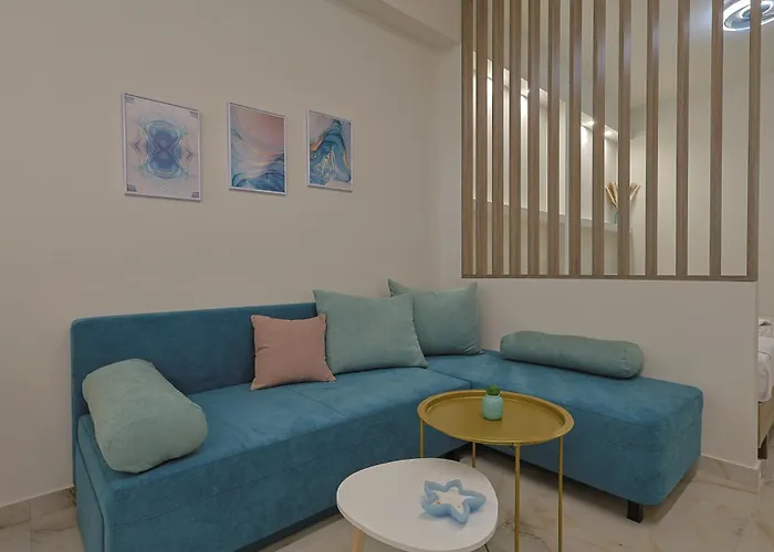 Gold Waves Luxury Studios By Pieria Riviera